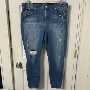 Torrid jeans size 22R
